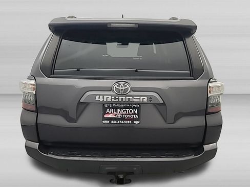 Used 2020 Toyota 4Runner SR5 Premium AWD/4WD image 5