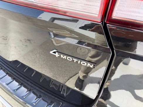 New 2026 Volkswagen Atlas Peak Edition AWD/4WD image 13