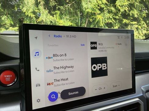 Certified 2025 Toyota Tacoma TRD Sport AWD/4WD image 13