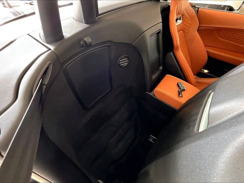 Used 2024 Jaguar F-TYPE R-Dynamic image 18