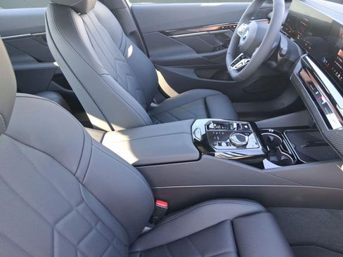 New 2026 BMW i5 eDrive40 w/ M Sport Package image 30