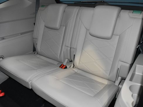 New 2026 Volkswagen Atlas SE image 17