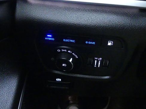 Used 2024 Jeep Grand Cherokee Limited 4xe image 20