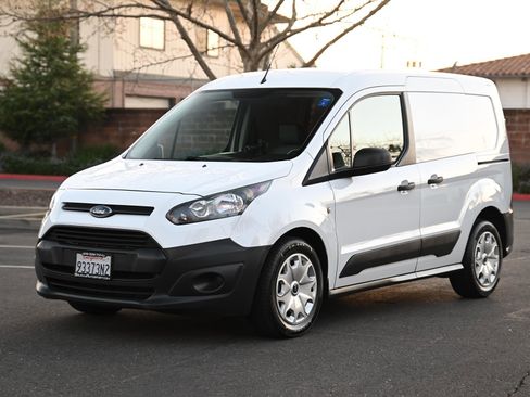 Used 2018 Ford Transit Connect XL image 3