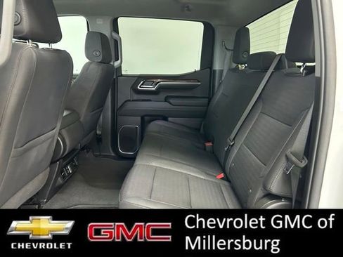 Used 2022 GMC Sierra 1500 SLE AWD/4WD image 22