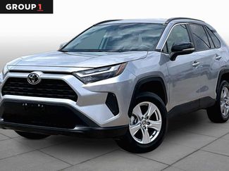 Certified 2025 Toyota RAV4 XLE FWD video 1