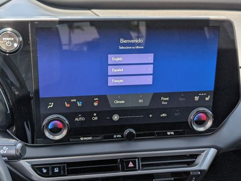 Used 2025 Lexus RX 350 w/ Convenience Package AWD/4WD image 17