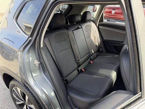 Used 2023 Volkswagen Taos SE image 13