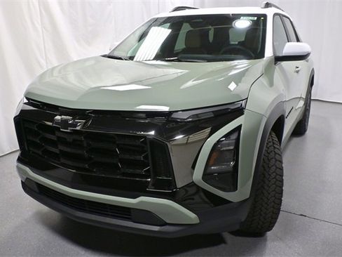 New 2026 Chevrolet Equinox ACTIV w/ Convenience Package III image 8