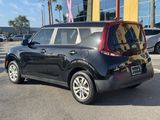 Certified 2021 Kia Soul LX image 3