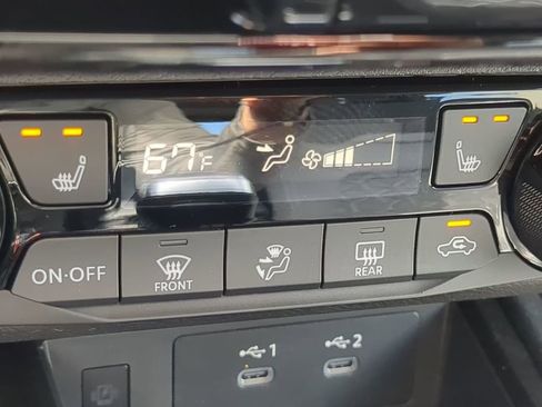 New 2026 Nissan Kicks SV w/ Charging Package FWD image 22