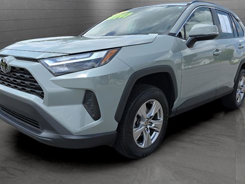 Used 2023 Toyota RAV4 XLE image 1