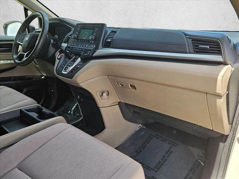 Used 2018 Honda Odyssey LX image 21
