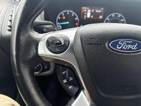 Used 2020 Ford Transit Connect XL FWD image 24