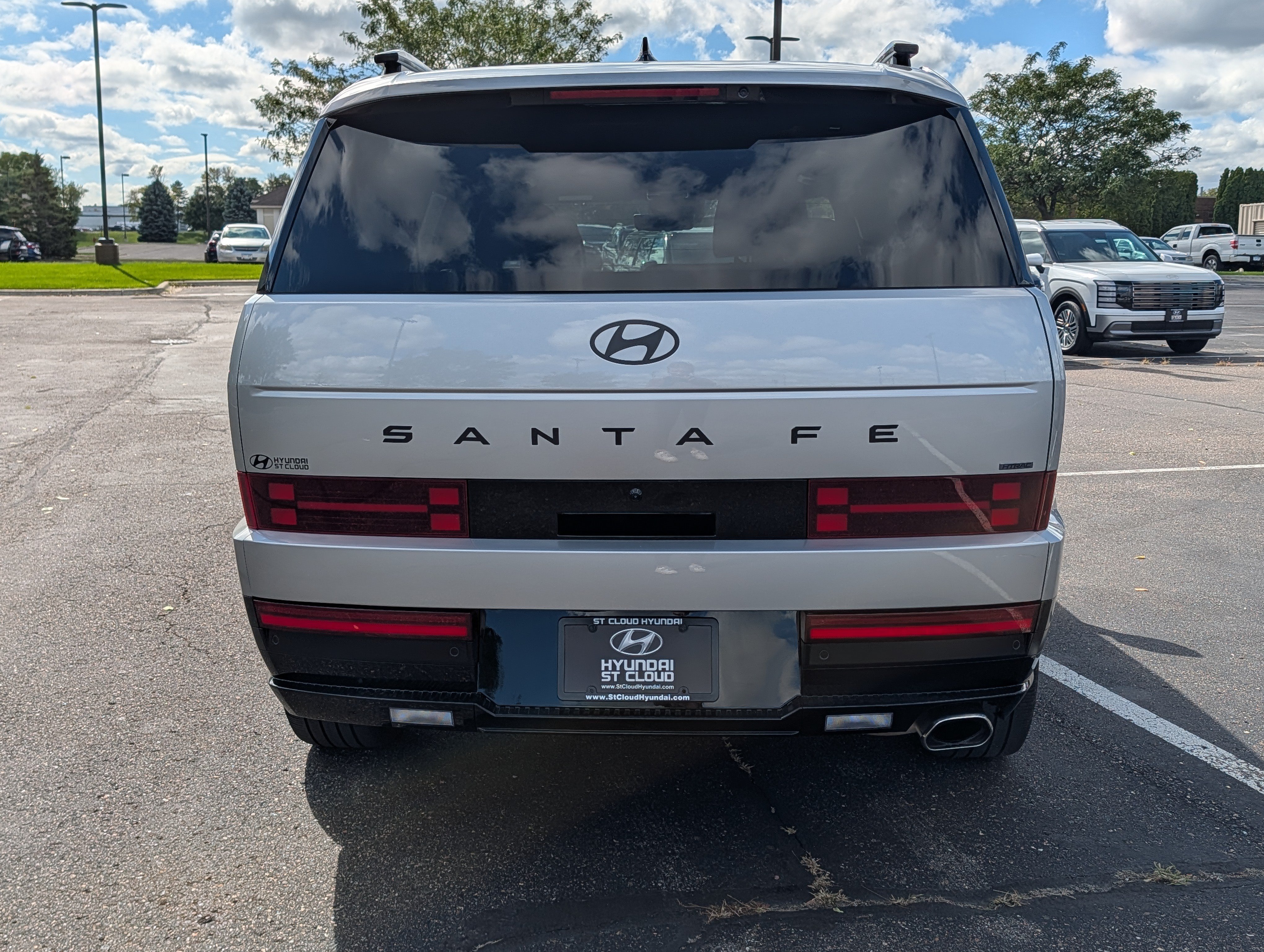 Used 2024 Hyundai Santa Fe Calligraphy AWD/4WD image 5