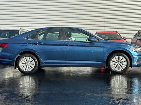 Used 2019 Volkswagen Jetta S w/ Driver Assistance Package image 3