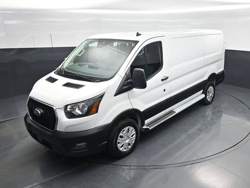 Used 2025 Ford Transit 250 Low Roof w/ Exterior Upgrade Package RWD image 35