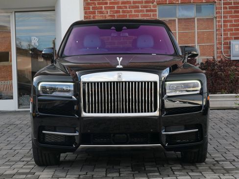 Used 2024 Rolls-Royce Cullinan image 5