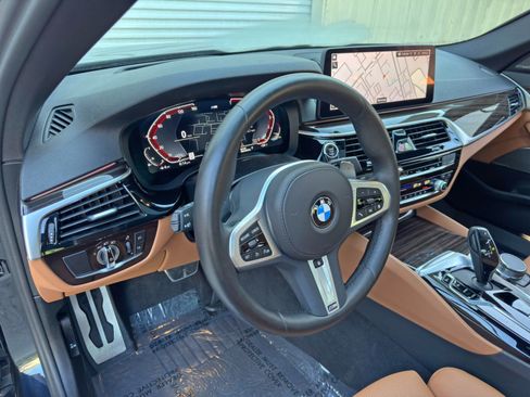 Used 2023 BMW 530i xDrive w/ M Sport Package AWD/4WD image 14