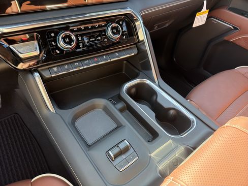 New 2026 GMC Sierra 2500 Denali Ultimate image 34