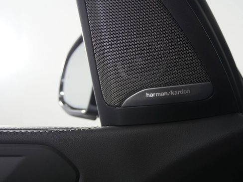 New 2026 BMW X5 sDrive40i w/ M Sport Package RWD image 9