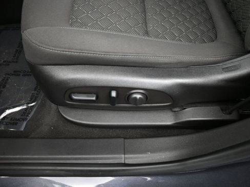 Used 2021 Chevrolet Blazer LT image 15