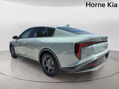 New 2026 Kia K4 FWD image 5