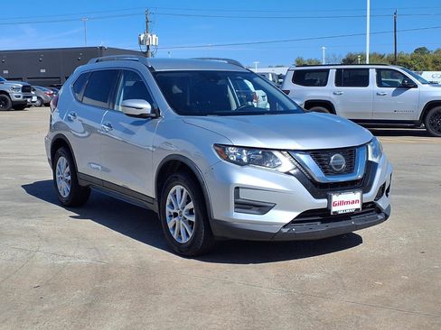 Used 2020 Nissan Rogue S w/ Special Edition Package image 2