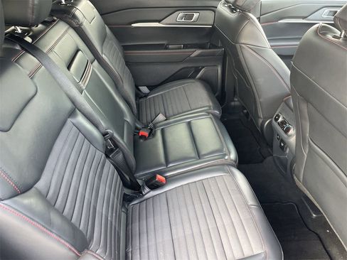 Used 2025 Ford Explorer ST-Line w/ Premium Package image 12