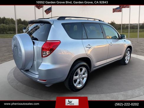 Used 2008 Toyota RAV4 Limited image 9