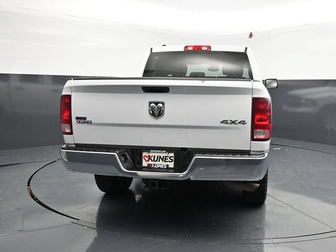 Used 2022 RAM 1500 Classic SLT AWD/4WD image 8