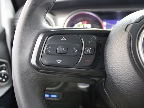 Used 2023 Jeep Wrangler Unlimited image 34