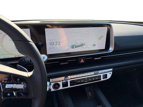 New 2025 Hyundai Ioniq 6 SE image 12