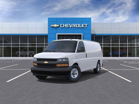 New 2025 Chevrolet Express 2500 Work Van w/ Driver Convenience Package image 8