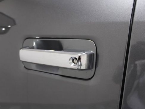 Used 2021 Ford F250 XLT w/ XLT Premium Package image 19