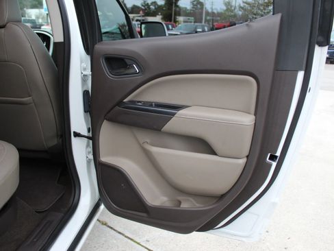 Used 2016 GMC Canyon SLT image 23