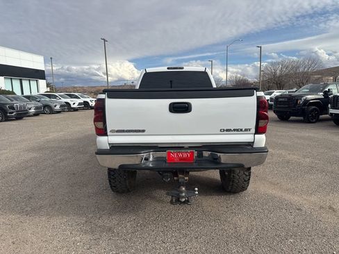 Used 2004 Chevrolet Silverado 2500 LS image 6