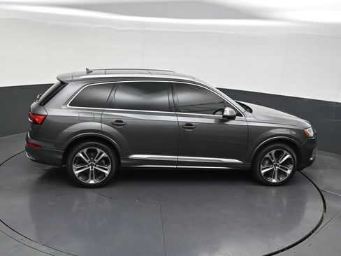 Used 2023 Audi Q7 3.0T Premium Plus w/ Premium Plus Package AWD/4WD image 21