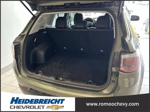 Used 2020 Jeep Compass Limited AWD/4WD image 15
