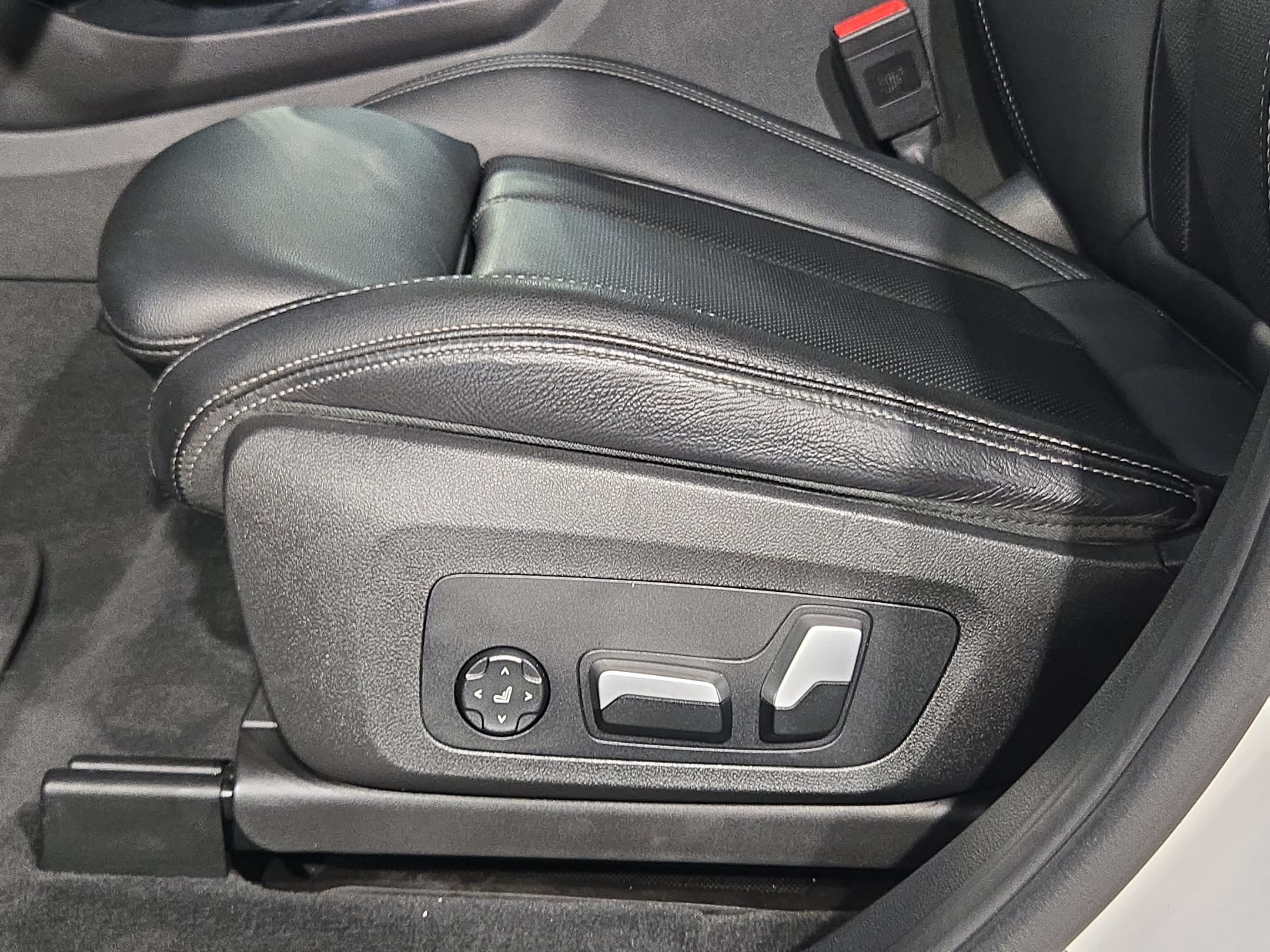 Used 2024 BMW X3 xDrive30i AWD/4WD image 23