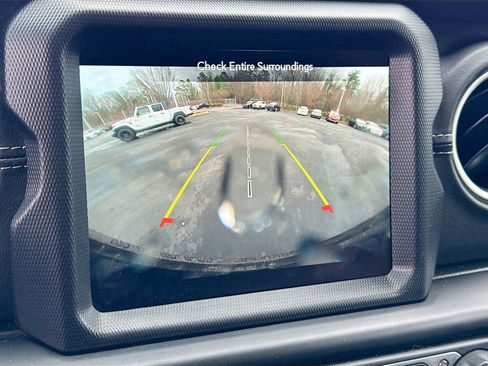 Used 2023 Jeep Wrangler Sahara w/ Cold Weather Group image 14