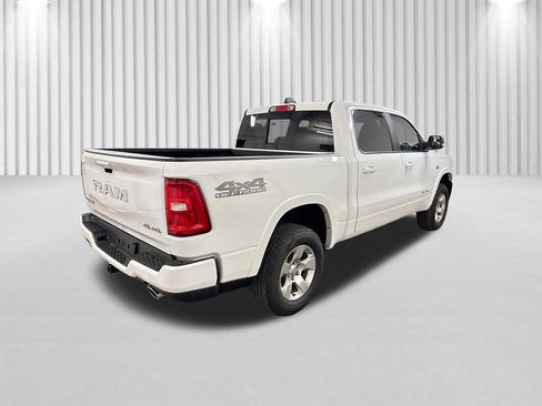 New 2026 RAM 1500 4x4 Crew Cab image 5