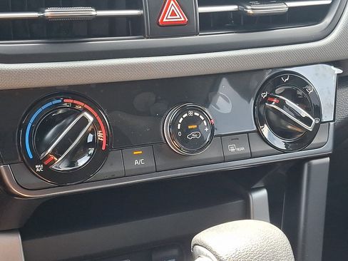 New 2026 Kia Seltos LX image 14