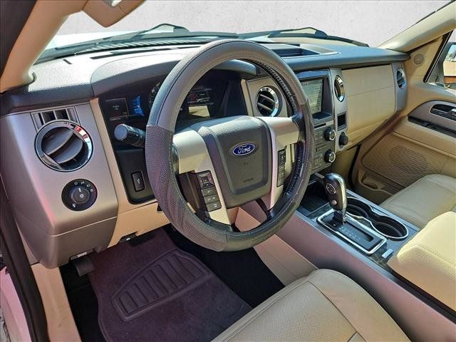 Used 2017 Ford Expedition Limited RWD image 10