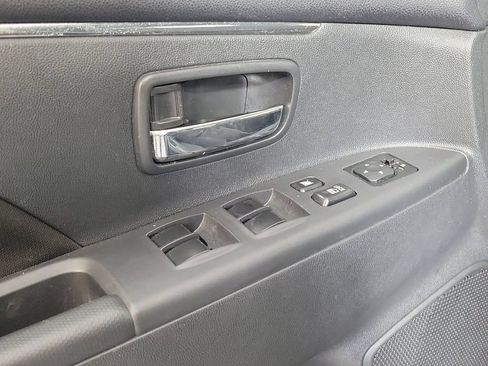 Used 2025 Mitsubishi Outlander Sport AWD image 16