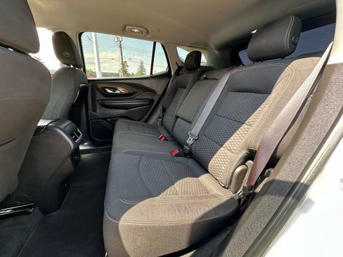 Used 2018 GMC Terrain SLE w/ Infotainment Package I FWD image 11