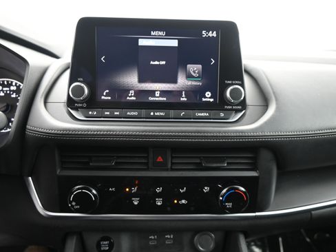 Certified 2024 Nissan Rogue S AWD/4WD image 13
