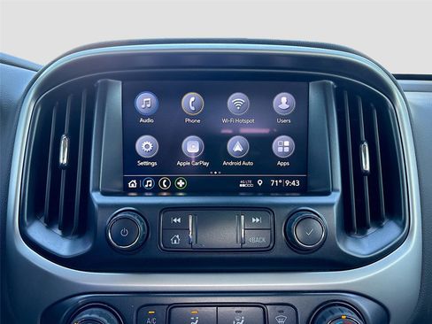 Used 2020 Chevrolet Colorado LT w/ Safety Package image 16