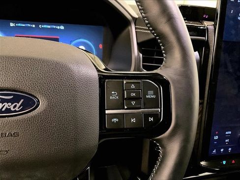 Used 2024 Ford F150 Lightning Platinum AWD/4WD image 18