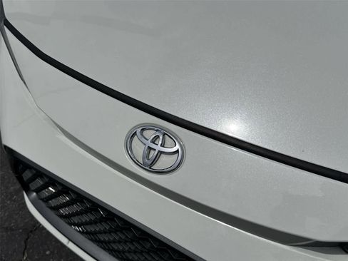 Used 2020 Toyota Corolla XSE FWD image 30